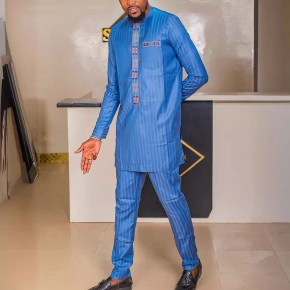 Men's Traditional Top And Pants Suit Style - Image 2