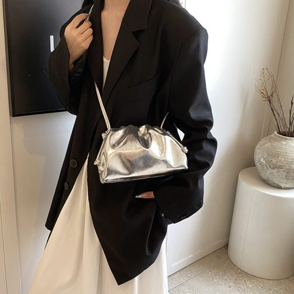 Advanced Texture Silver Dumpling Bag Fashion Shoulder Bag - Image 3