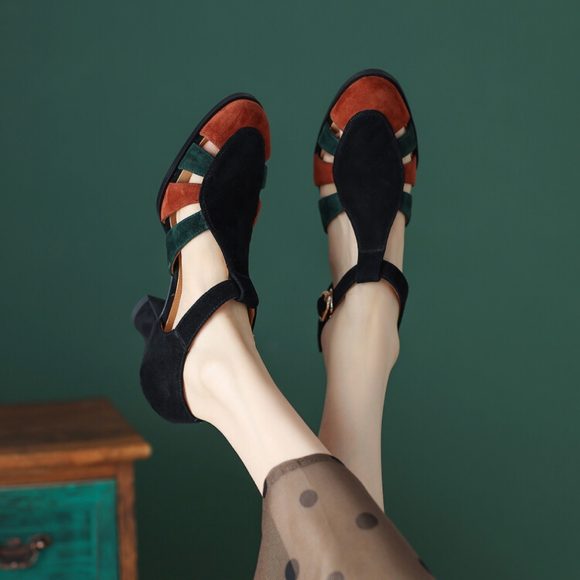 Retro Hollowed Toe Box Roman Sandals Color Matching Round Toe High Heels - Image 2