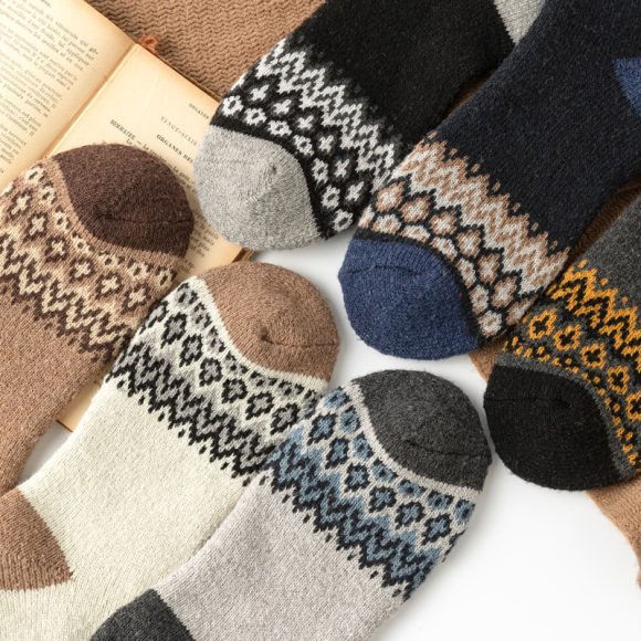 Men's And Women's British Style Extra Thick Thermal Socks - Image 4