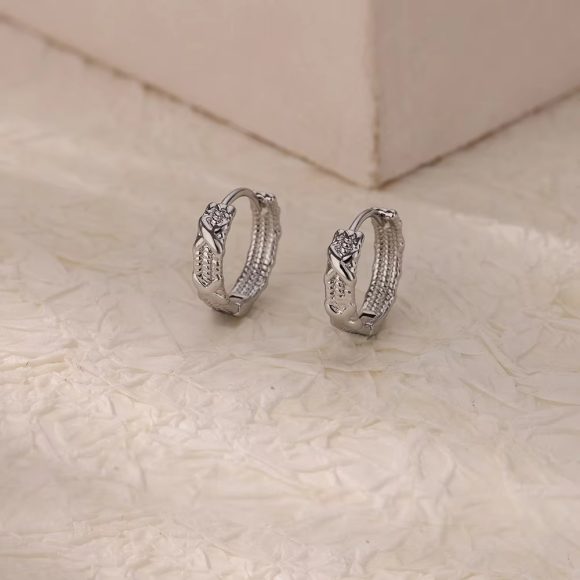 Simple Love Heart Earrings Ear Ring Women's New Trendy Arc Earrings - Image 9