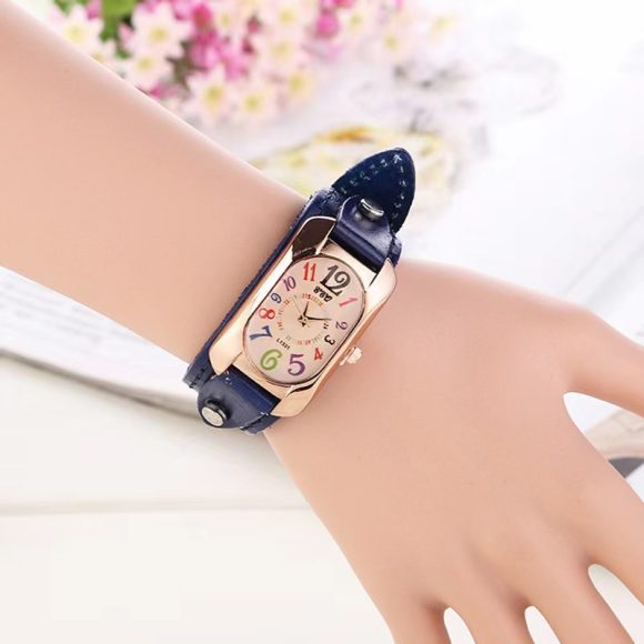 Trendy Vintage Genuine Leather Men's Watch - Image 8