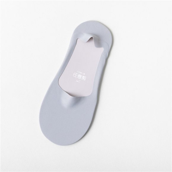 Men's Thin Arbitrary Cut Ice Silk Seamless Low Cut Socks - Image 4