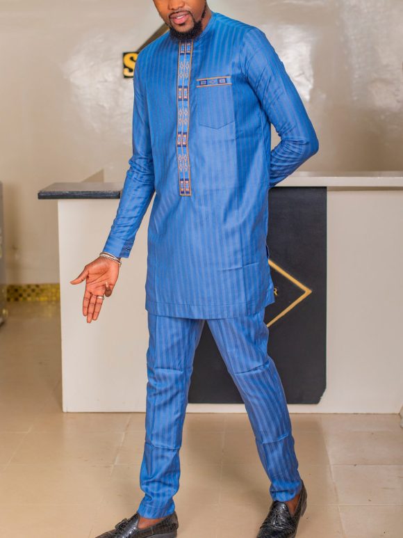 Men's Traditional Top And Pants Suit Style - Image 3