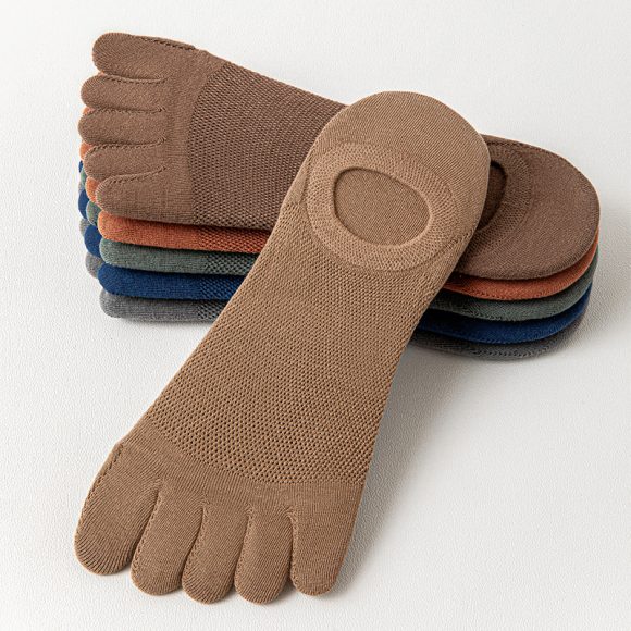 Men's Thin Mesh Breathable Five Finger Invisible Socks - Image 4