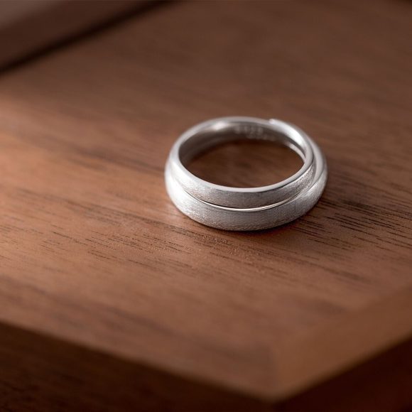 Korean Simple Creative Brushed Frosted Couple Ring - Image 3
