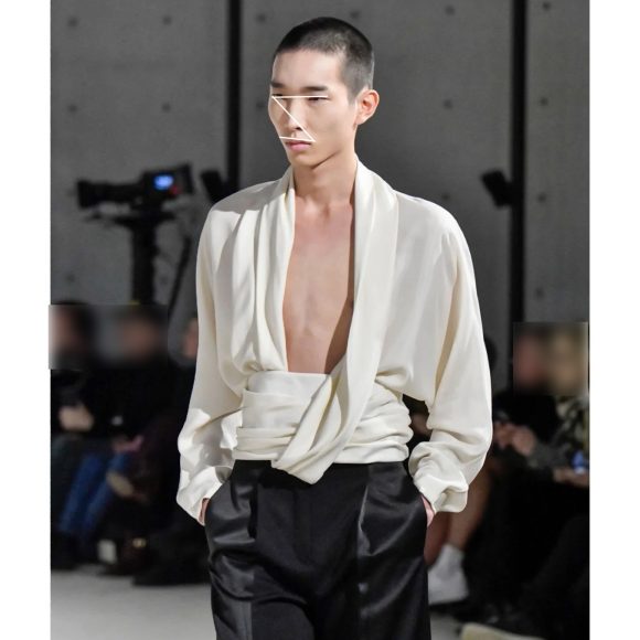 French Drape Low-cut Cinched Pleated Long Sleeve Shirt - Image 9