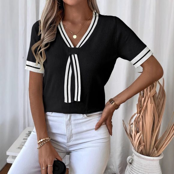Women's Contrast Color V-neck Short Top Sweater - Image 8