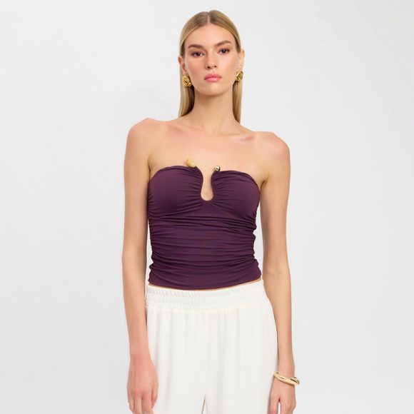 Solid Color Chest-wrapped Backless Pleated Agate T-shirt - Image 5