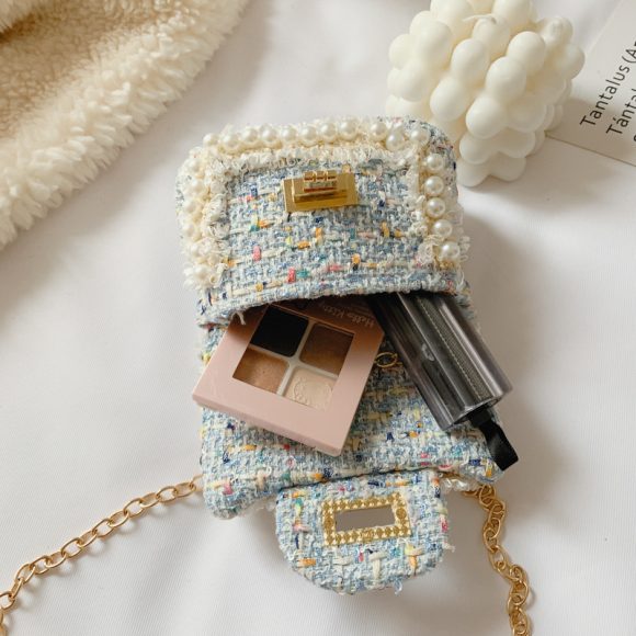Children's Diamond Lattice Chain Crossbody Bag - Image 3