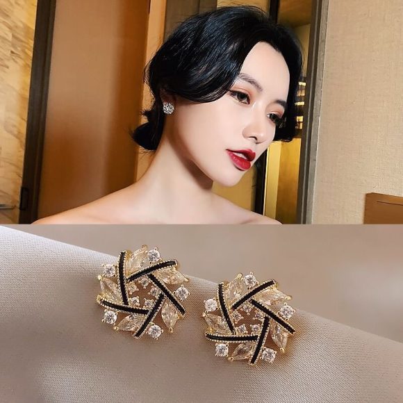 Temperament Net Red Earrings Female Earrings 925 Silver Needle - Image 3