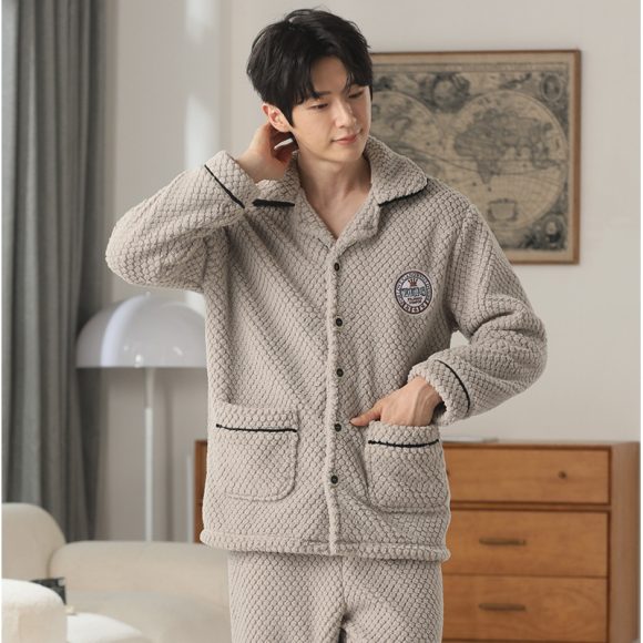 Autumn And Winter Flannel Men's Pajamas Men's Lapel Cardigan - Image 6