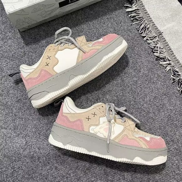 Retro Student Sneakers For Women - Image 3