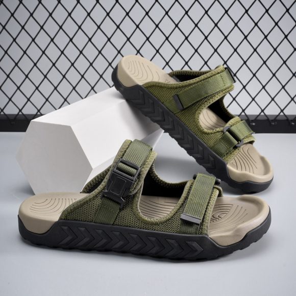 Sandals Men's Summer Outdoor New Flow Anti-driving Dual-use Casual Beach Slippers - Image 4