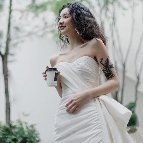 Light Wedding Gown Short Women - Image 3