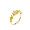 Women's Gold-plated Antique Hollow Ring - Image 4