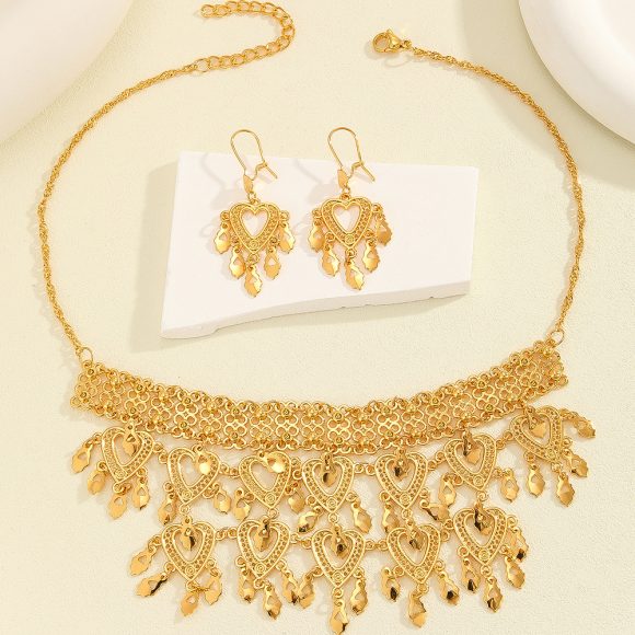 3pcs Fashionable Retro Luxury Heart-shaped Hollow Necklace Earrings Women's Set, Suitable For Party And Dance Gifts, Daily Wear - Image 2