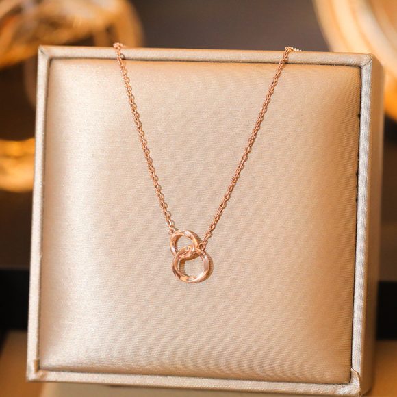 Mobius Strip Necklace Female Summer Circle Clavicle Chain - Image 5