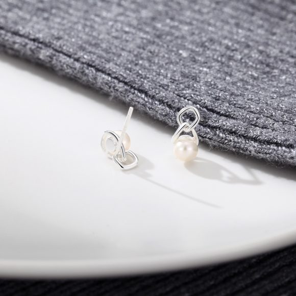 S999 Sterling Silver Pure Silver Light Luxury Stud Earrings Pearl Natural Freshwater - Image 7