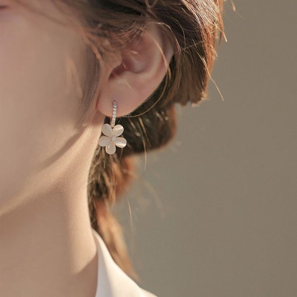 New Versatile Ear Clip High-grade Opal Flower Earrings - Image 6