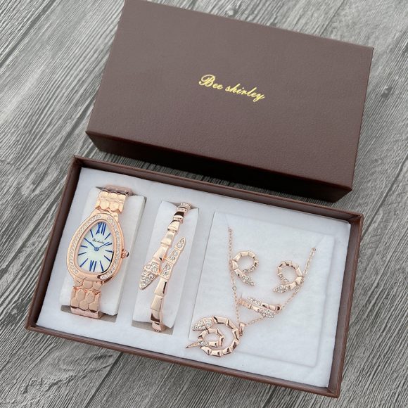Women's Elegant Fashion Steel Belt Quartz Watch - Image 5