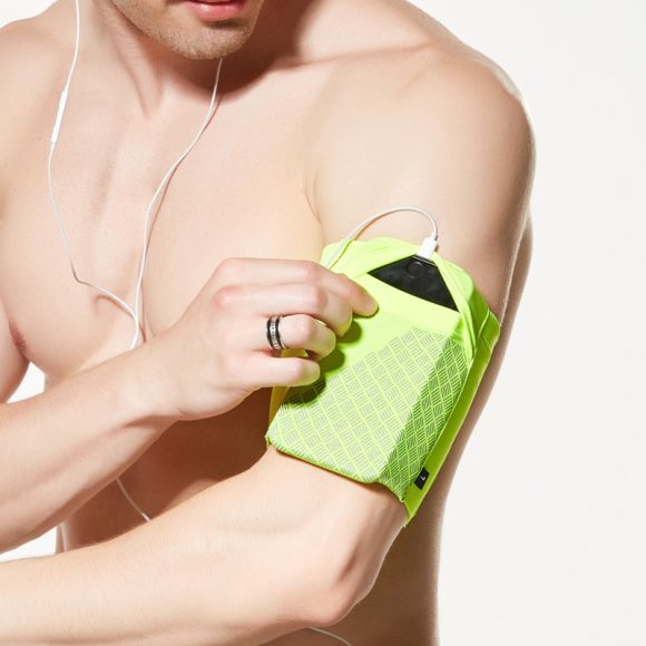 Mobile phone arm pocket phone pocket - Image 2