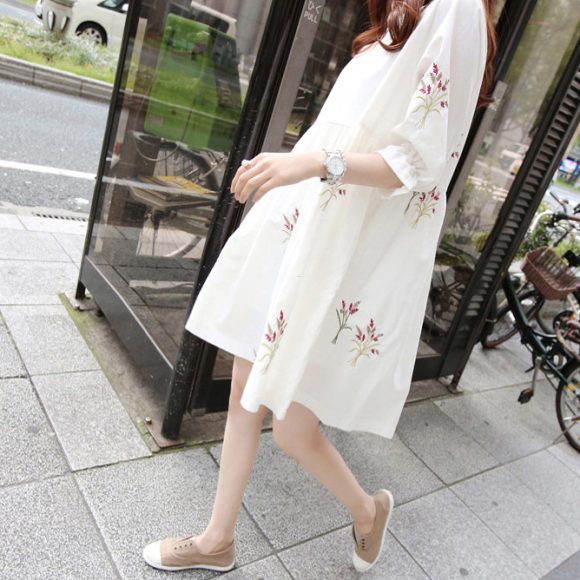 Korean Cotton And Linen Embroidery Maternity Dress And Nursing Clothes - Image 3