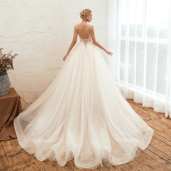 Starry Sky Luxury ig Tail Is Thin Baeakless Dream Master Wedding Dress - Image 2
