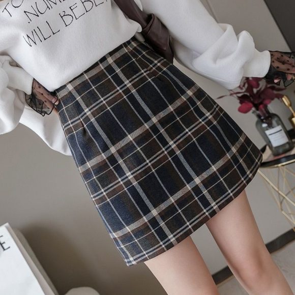 Women s Mini Woolen Short Skirt - Image 5