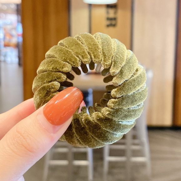 Women Hollow Hair Circle High Horsetail Artifact Fixed Coiler Hairpin Horsetail Headdress Fashion Hair Accessories - Image 8