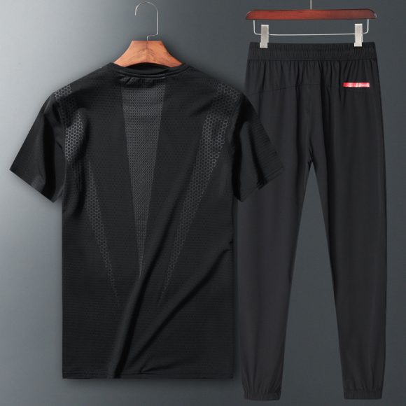Two-piece short-sleeved sportswear T-shirt trousers set - Image 3