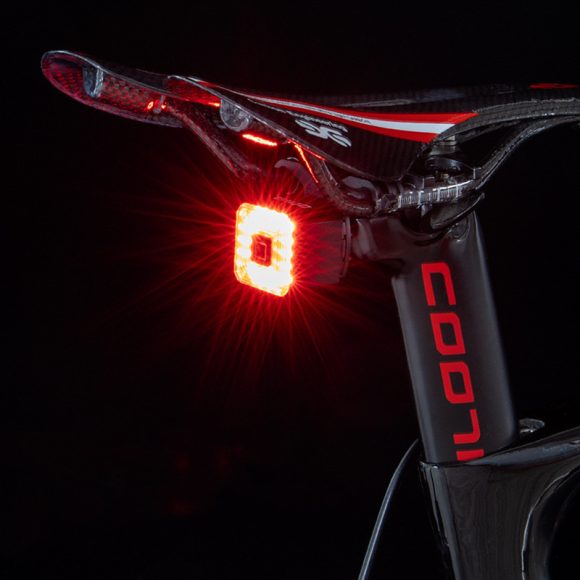 GIYO Bicycle Smart Brake Charging Glare Taillight - Image 5