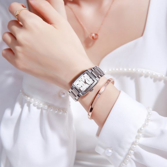 Special Interest Light Luxury Vintage Wine Bucket Waterproof Women's Watch - Image 7