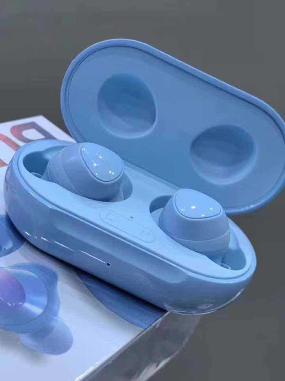 Wireless earphone dual ear running in ear - Image 2