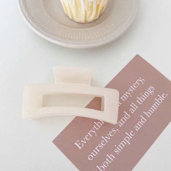 Vintage fashion decorative hair clips - Image 8