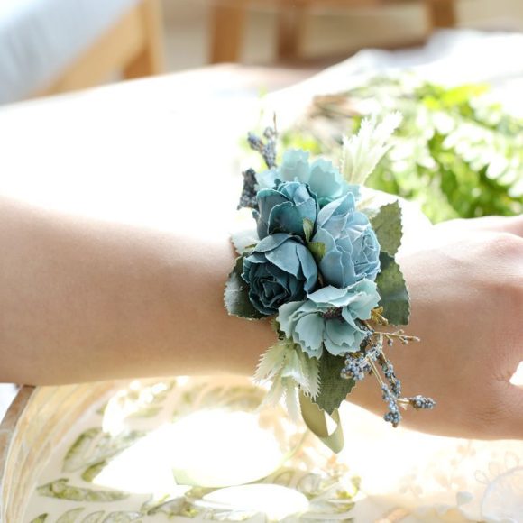 Gift Wrapping Groom And Groomsman Corsage - Image 2