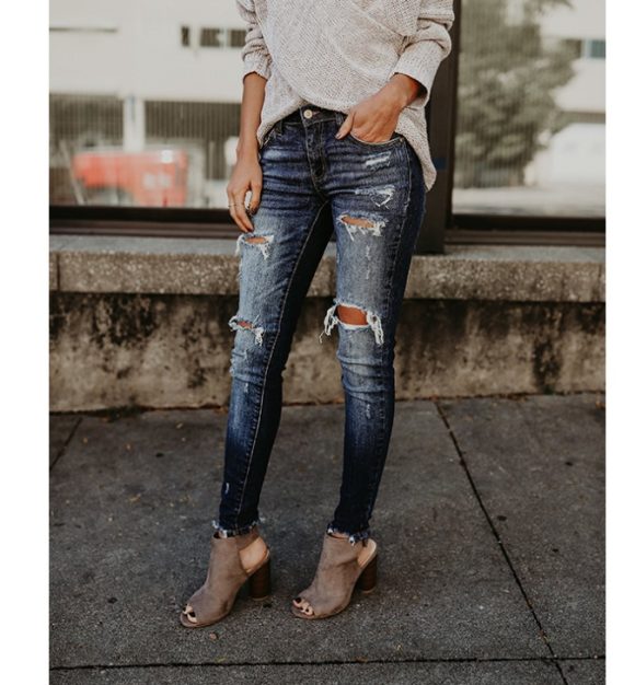 Women's jeans, pierced feet, mid-rise jeans - Image 2