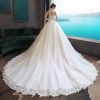 Going out Sasen light wedding dress - Image 2