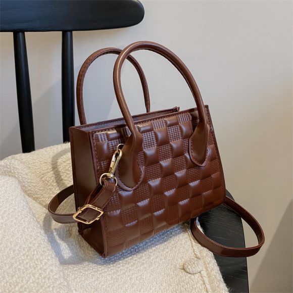 Western Style Small Square Bag Elegant Retro Fashion Shoulder Crossbody - Image 3