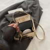Retro Casual Shoulder Women's Crossbody Handbag - Image 4