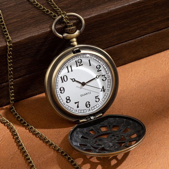 Hollow Classical Mechanical Parts Bronze Mechanical Pocket Watch - Image 5