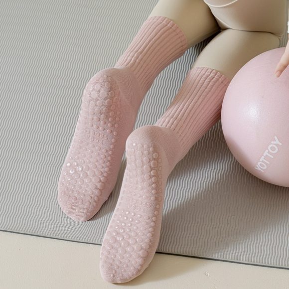Women's Pilates Mid-calf Silicone Non-slip Yoga Socks - Image 10