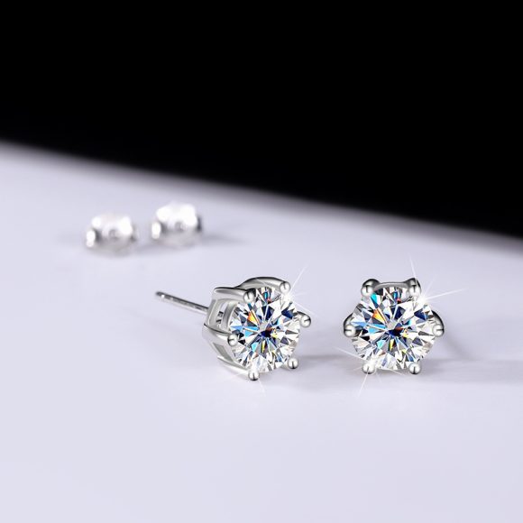 Moissanite Six-claw Ear Studs 1 Karat Simple Graceful - Image 4