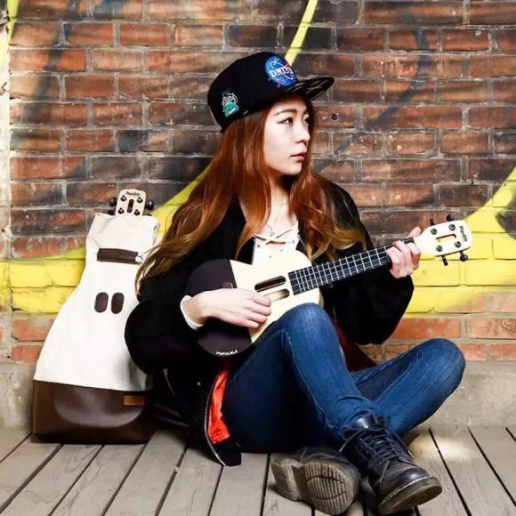 Smart Ukulele U1 Learning Spruce Gift Package Game Entrance Smart APP Small Guitar - Image 9