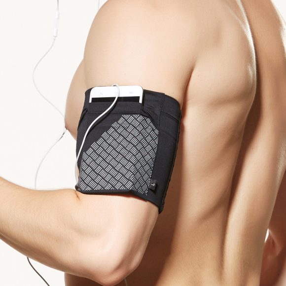 Mobile phone arm pocket phone pocket - Image 4