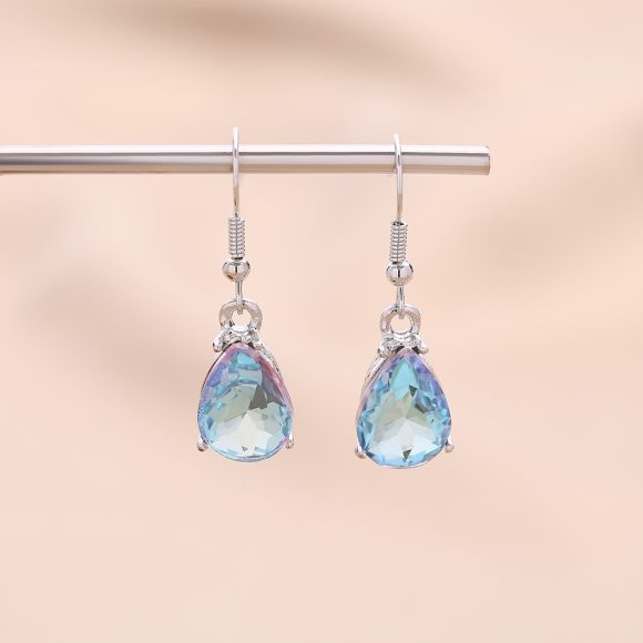 Color Zircon Atmospheric Shiny Ear Studs - Image 3