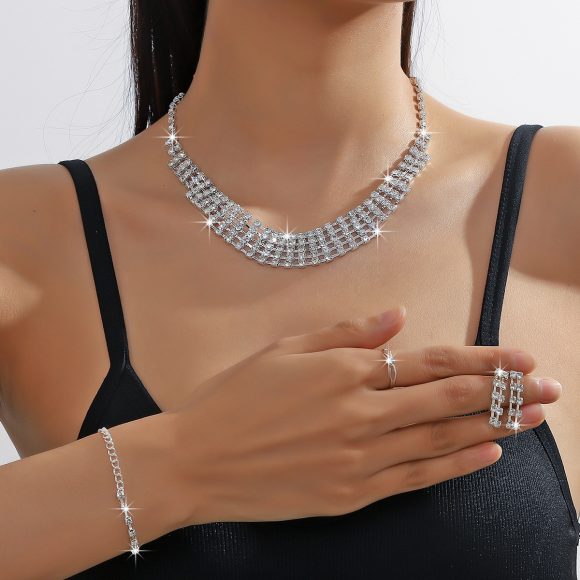 Claw Chain Necklace Bracelet Earrings Four-piece Ring Set Pack - Image 2