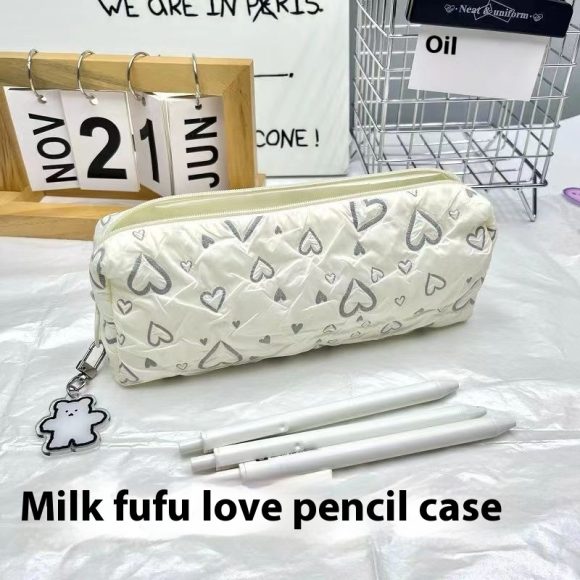 Large Capacity Love Heart Pencil Case Good-looking Girl Heart - Image 5