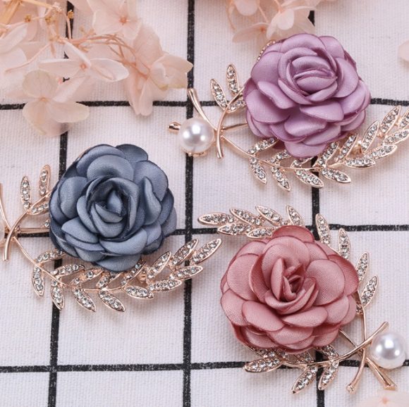 Fabric Flower Lady Temperamental Pin Sweater Coat Cardigan Women's Corsage Clothing Accessories - Image 3
