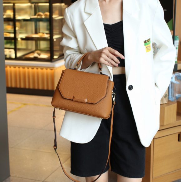 Fashion Genuine Leather Women's One Shoulder Handbag - Image 2